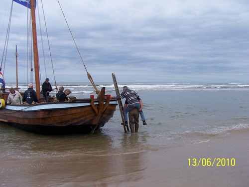 met droge voeten terug in Egmond