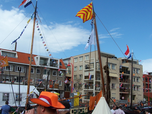 de Egmondse vlag in Katwijker haven