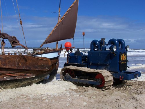 Pinck en trekker in het Noordzeeschuim